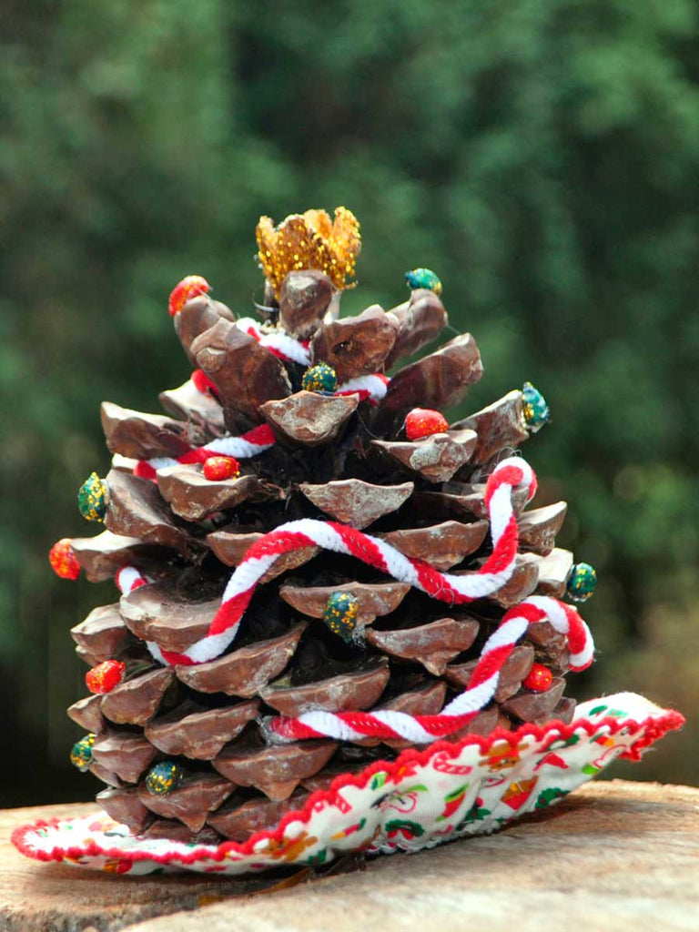 Large Pine Cones make crafty Christmas Trees with a Woodsy Touch –